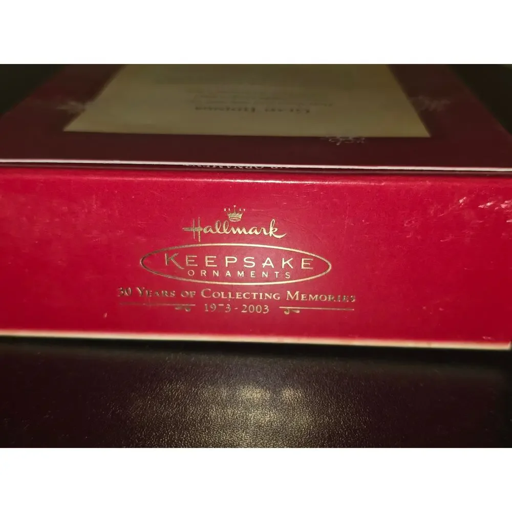 Hallmark hand ships